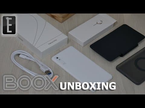 Onyx Now Has An Actual Smartphone | Boox Palma 2 Pro Unboxing
