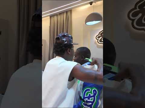 Jeff visits zlatan while he was trading