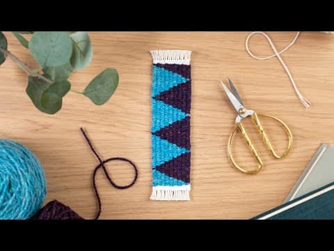 How To Weave An Easy Triangle Pattern Bookmark!