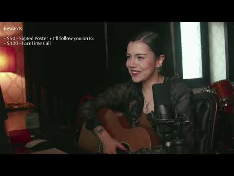 Violet Orlandi Is Live!