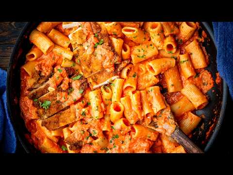 Make This Once And You’ll Crave It Forever: Creamy Vodka Rigatoni