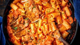 Make This Once And You’ll Crave It Forever: Creamy Vodka Rigatoni