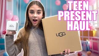 Holly's Birthday Present Haul *and Party Playlist