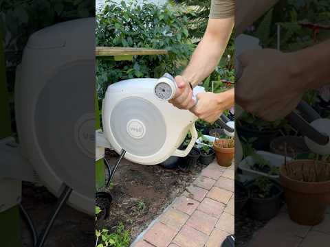 Vego Retractable Hose Reel Set + Cover