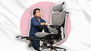 I Tried Japan's Favorite Chair. It Has One Of The Best Features I've Ever Tested.