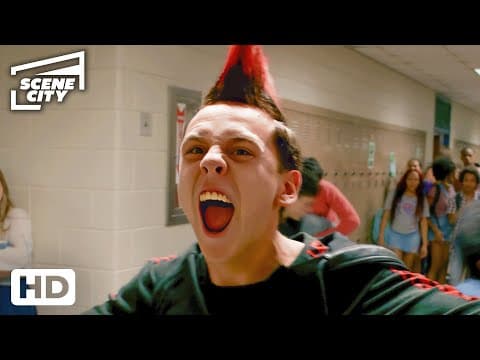 Tory Attacks Sam In The Hallway | Cobra Kai (xolo Maridueña, Peyton List)