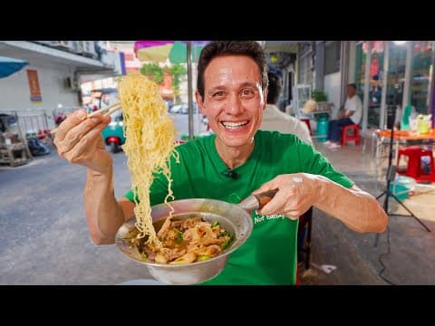 I Ate Everything At Bangkok’s Legendary Duck Noodles!! (best Thai Street Food)