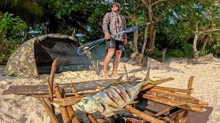 I Survived 3 Days Alone On A Deserted Island - No Food, No Water, No Fire