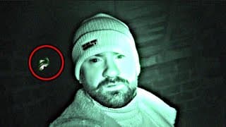 Najstraszniejszy Dom Na Opuszczonym Cmentarzu...