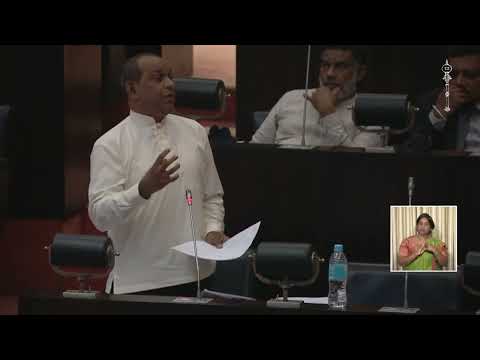 සුළි කුණාටුවෙන් රටම ඇද වැටෙද්දි ඒකට මුහුණ දෙන එක ලෙහෙසි පහසු නැහැ  | Wasantha Piyathissa