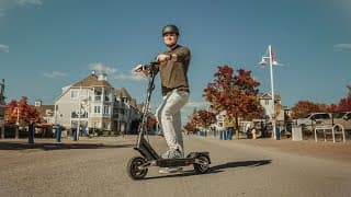 The First E-scooter That Actually Impressed Me — Navee St3 Pro