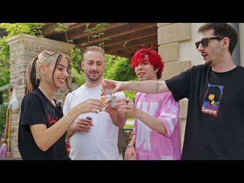 Πηγαμε Σε Βιλα Και Καναμε Τραγουδι!