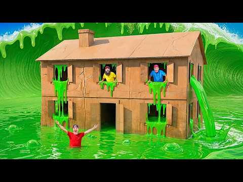 Escaping 7 Extreme Cardboard Houses!