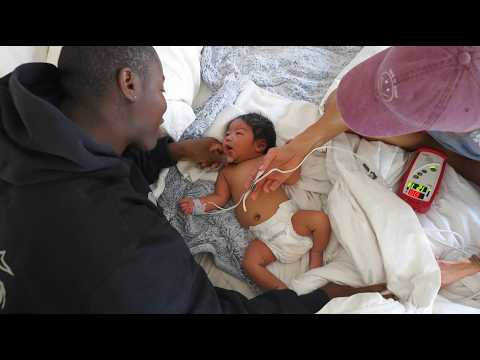 *realistic* 24 Hrs With A Newborn | Eating The Placenta, Finding Out The Gender, Meeting Siblings