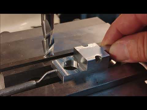 Machining Chain Links From A Solid Block !!
