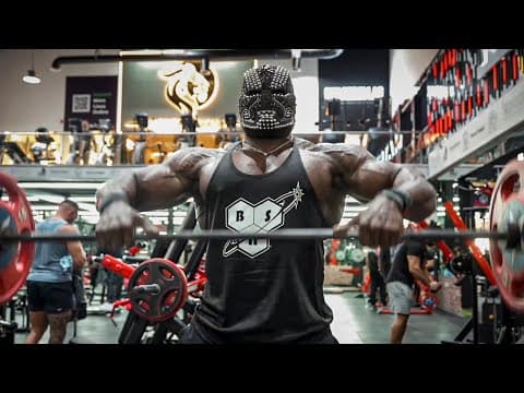 “superhero Wannabe” 3d Shoulder Workout
