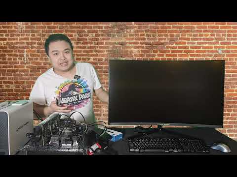 This Curved Monitor Has An Interesting Type Of Display Tech