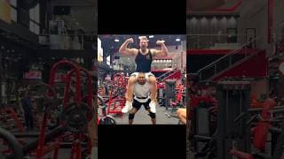 When all the machines in the gym are occupied... Ft Larry Wheels