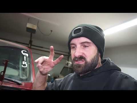 Some Weird Electrical Shenanigans Going On.