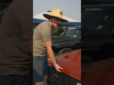 LS-Swapped ’86 Toyota Pickup / Twin Turbos & Full Party in the Back!