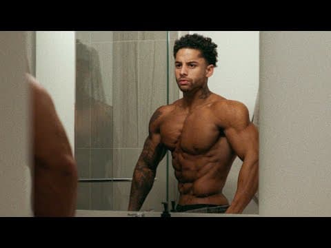 Men’s Physique Show Day | A Comeback Win