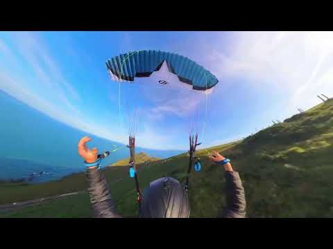 Endless Swooping With Small 11m Wing