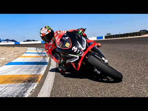 World Champion Meets Street Racer🏍️