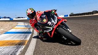 World Champion Meets Street Racer🏍️