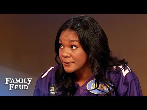 7 Things Football Players Do To Hype Up Their Team!