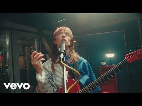 Orla Gartland - Backseat Driver (live At Middle Farm Studios)