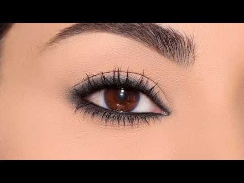 The Only Smudged Kohl Eye Makeup You Need To Watch!