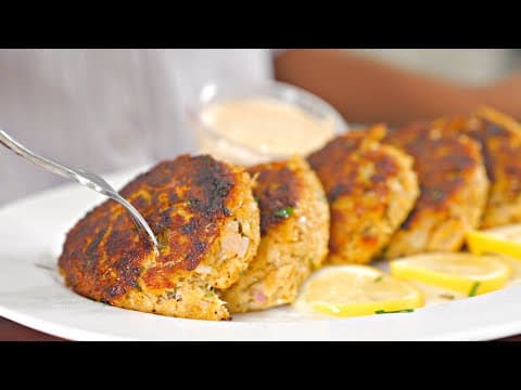 Quick And Easy Crab Cakes Recipe | You'll Never Make Crab Cakes Any Other Way After This!