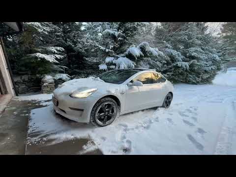 Tesla Model 3 Long Range With Winter Tyres In Snow In Scotland #tesla #teslamodel3
