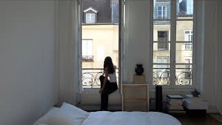 A Sunday Morning In Paris