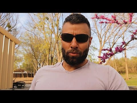 Why Women Pull You Close Only To Push You Away (avoidant Mixed Signals)