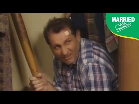 Al Sees Little Green Aliens | Married With Children