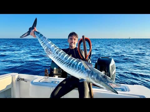 Bluewater Spearfishing Wahoo! My First One Ever! (catch/clean/cook)