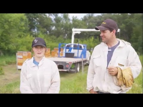 Agriculture In The Classroom Manitoba - Follow The Bee Farmers Virtual Farm Tour