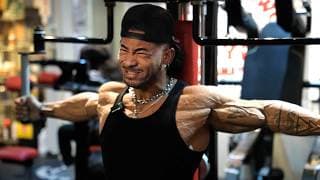 Trying Out & Rating Tokyo's Powerhouse Gym