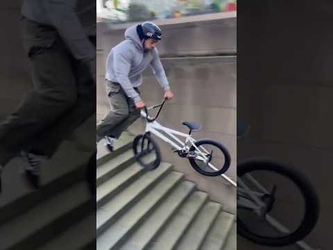 TAKING THE STAIRS WITH A MASSIVE TAILWHIP - MICHAEL DICKSON - GT BMX